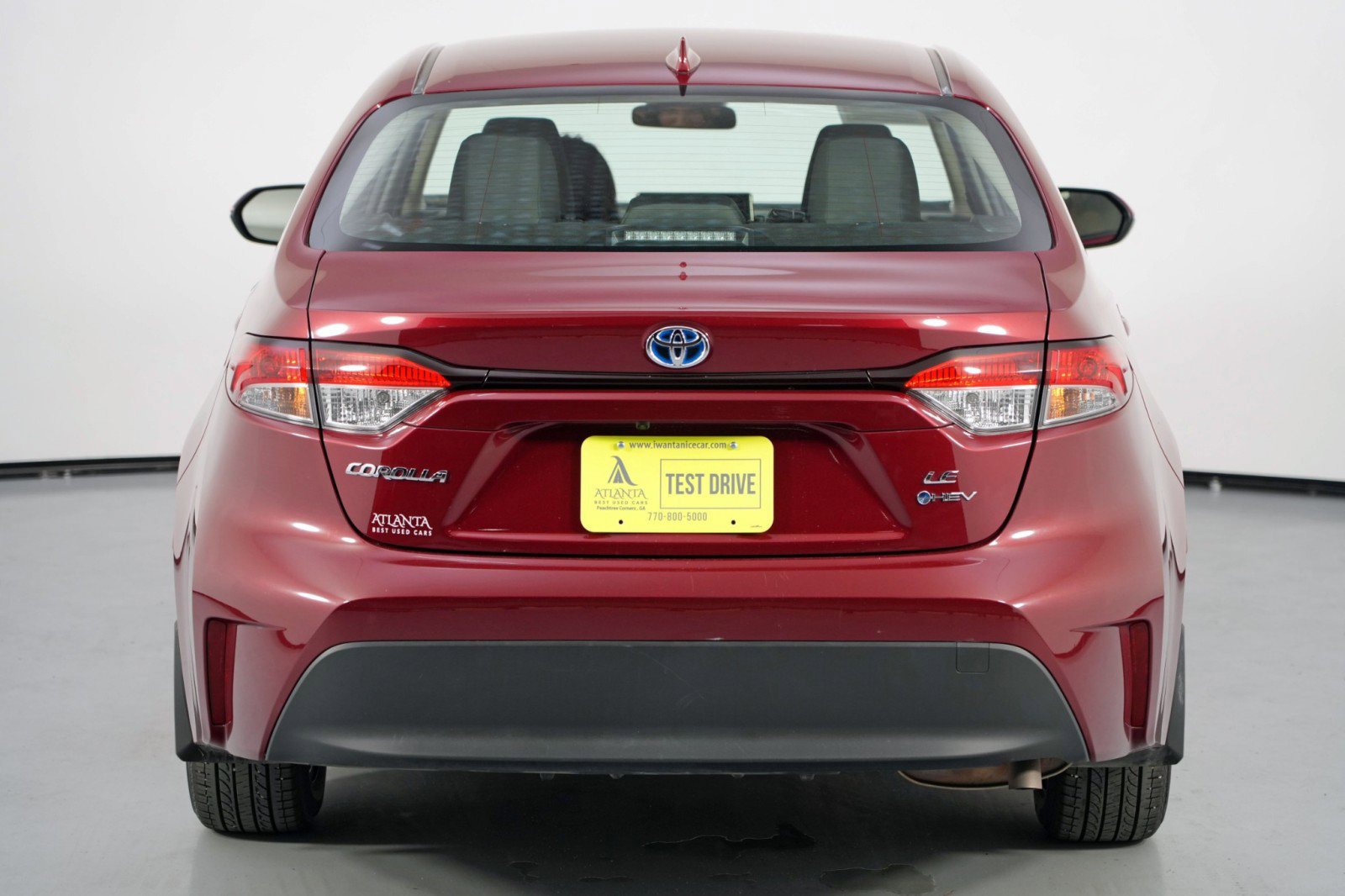 Used 2025 Toyota Corolla LE image 47