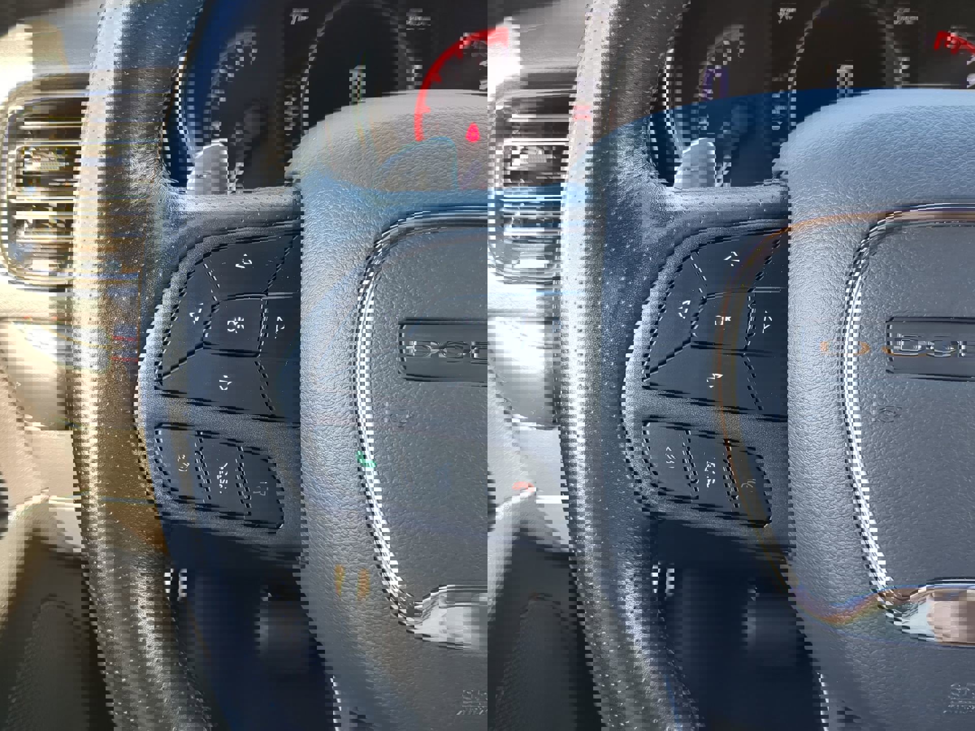 Used 2023 Dodge Durango GT image 30