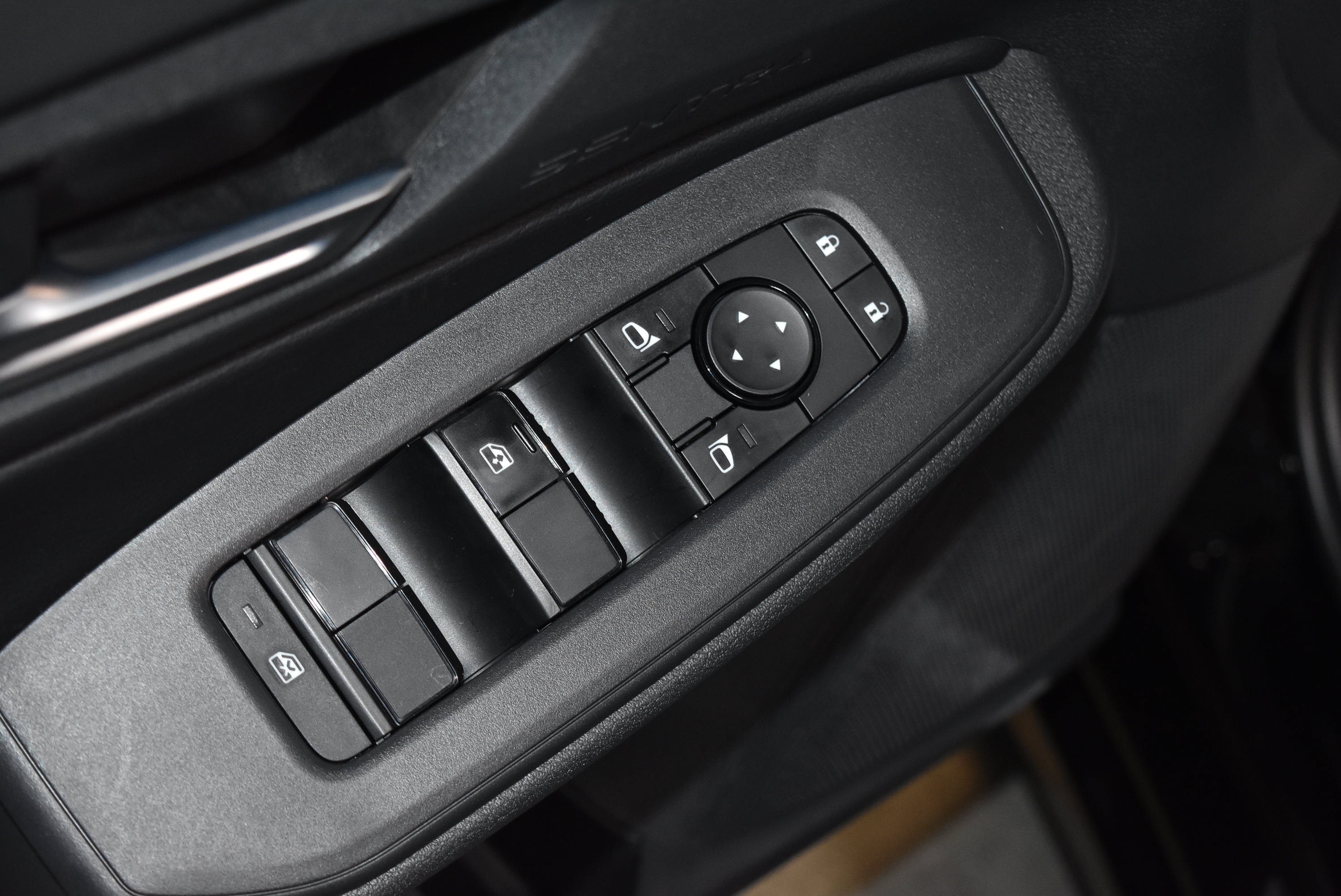 New 2027 Nissan Sentra S w/ Floor Mat Package FWD image 4