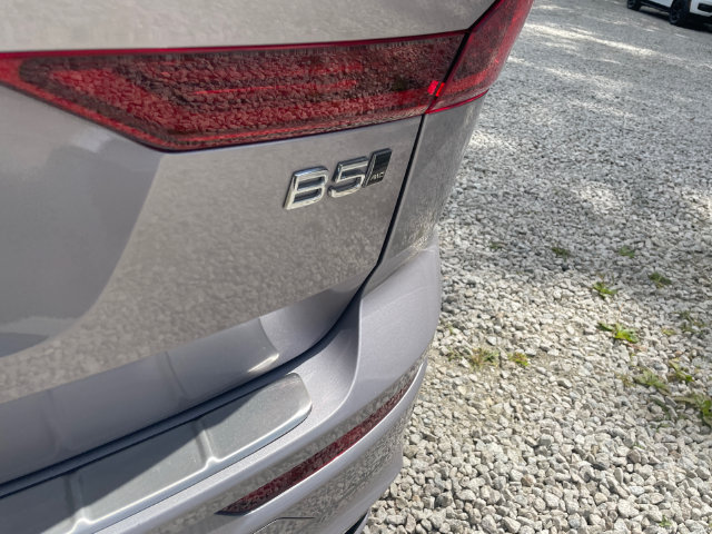 Used 2026 Volvo XC60 B5 Plus AWD/4WD image 15