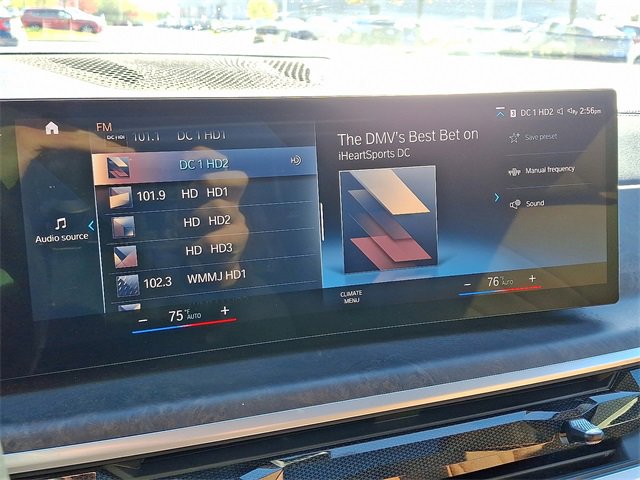 Used 2023 BMW X7 xDrive40i w/ Premium Package image 18