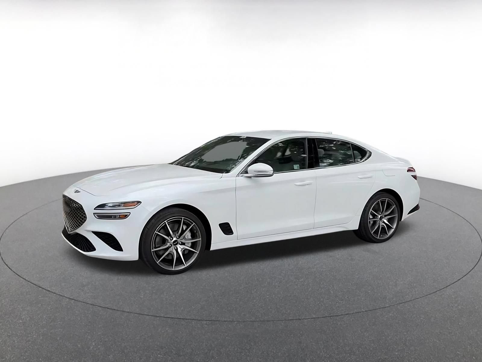 Used 2025 Genesis G70 2.5T AWD/4WD image 8