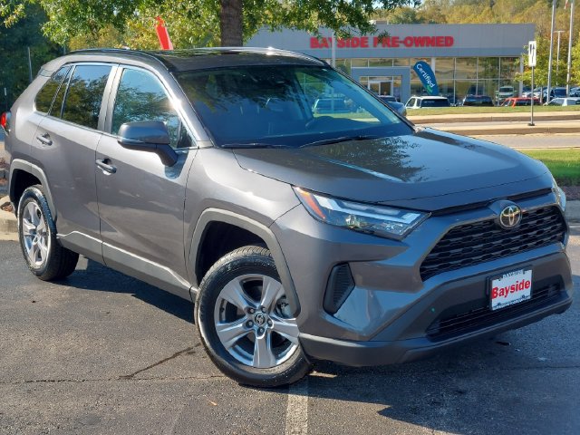Used 2025 Toyota RAV4 XLE w/ Convenience Package AWD/4WD image 2