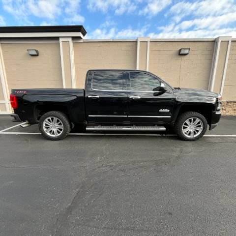Used 2018 Chevrolet Silverado 1500 High Country AWD/4WD image 3