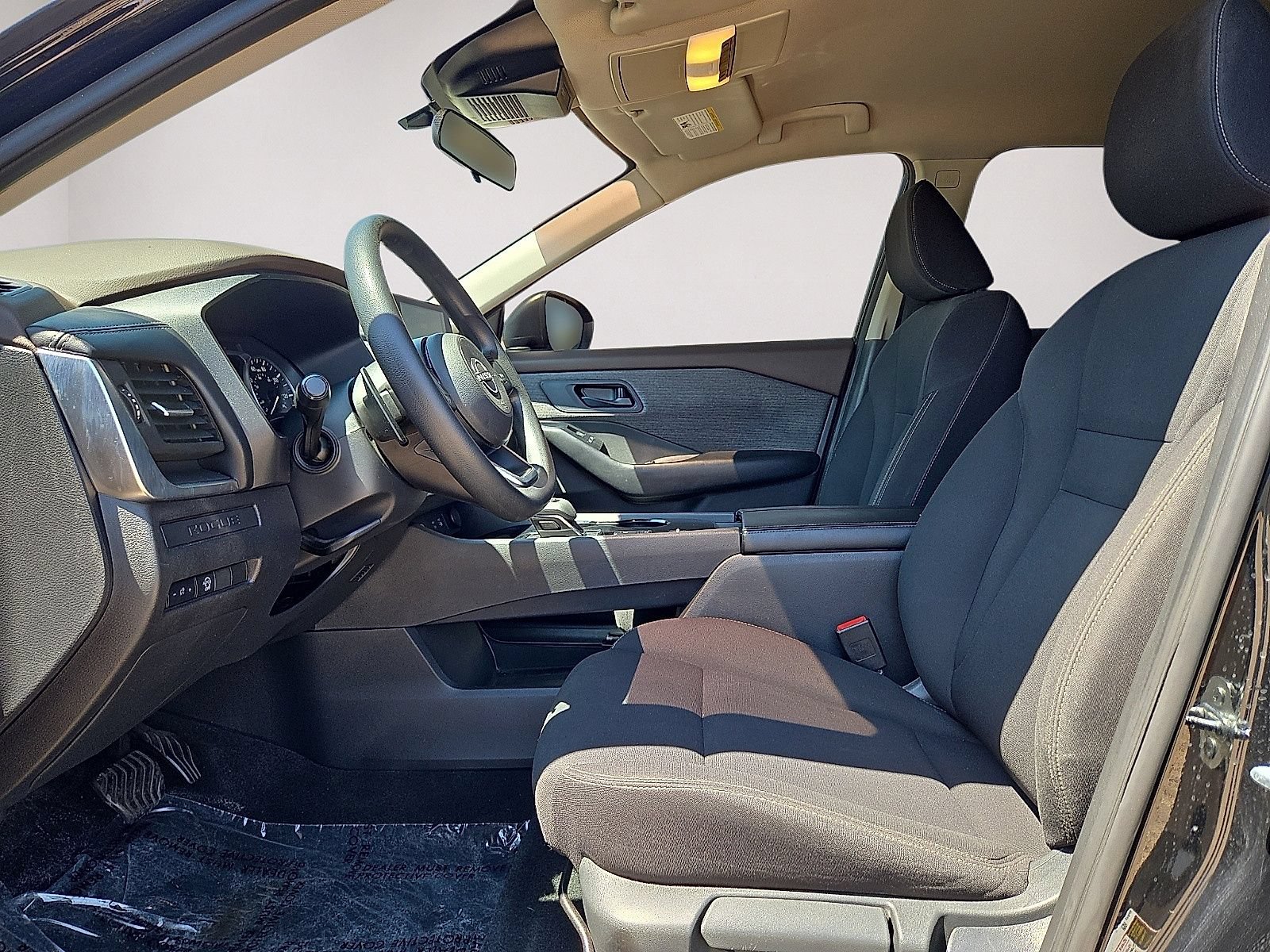 Used 2023 Nissan Rogue S FWD image 20