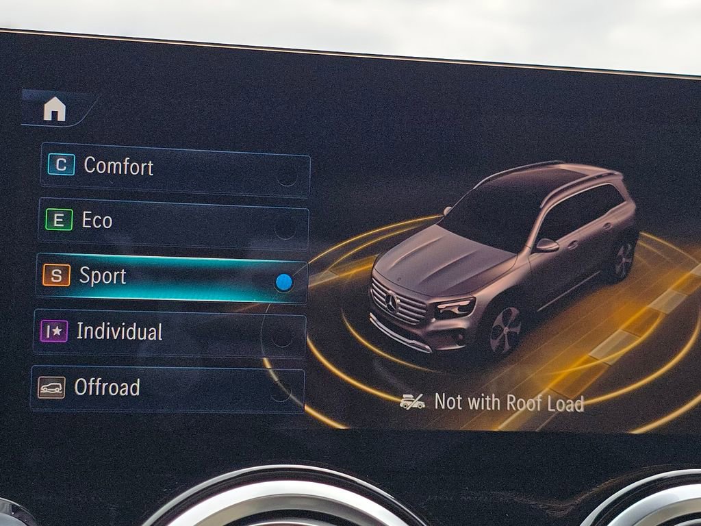 New 2026 Mercedes-Benz GLB 250 4MATIC image 34