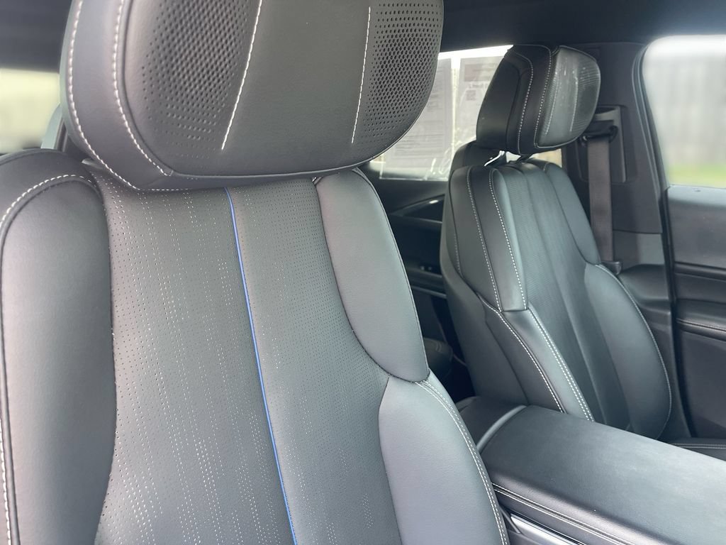 Certified 2024 Cadillac Lyriq Sport AWD/4WD image 42