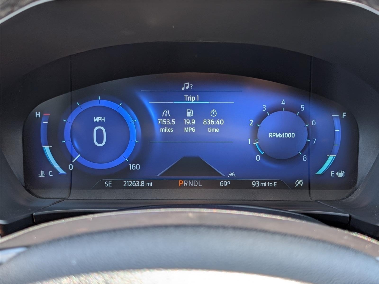 Used 2022 Ford Escape SEL w/ Technology Package AWD/4WD image 29