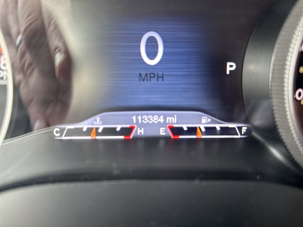 Used 2018 Jeep Cherokee Trailhawk w/ Cold Weather Group AWD/4WD image 27