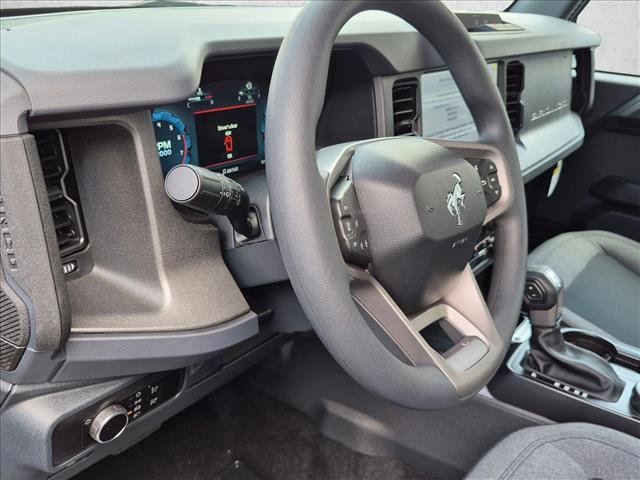 New 2026 Ford Bronco 4-Door AWD/4WD image 3