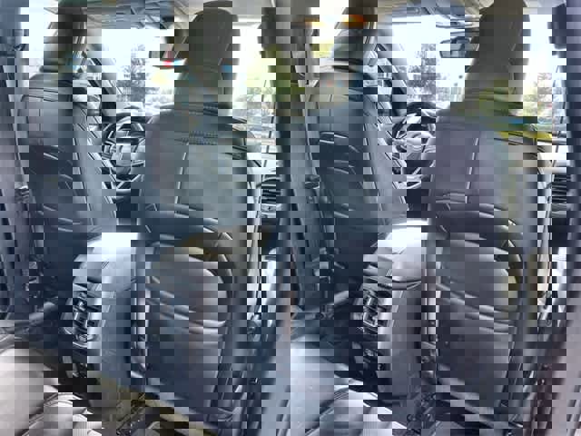 Used 2021 Jeep Cherokee Latitude Lux w/ Comfort/Convenience Group image 13