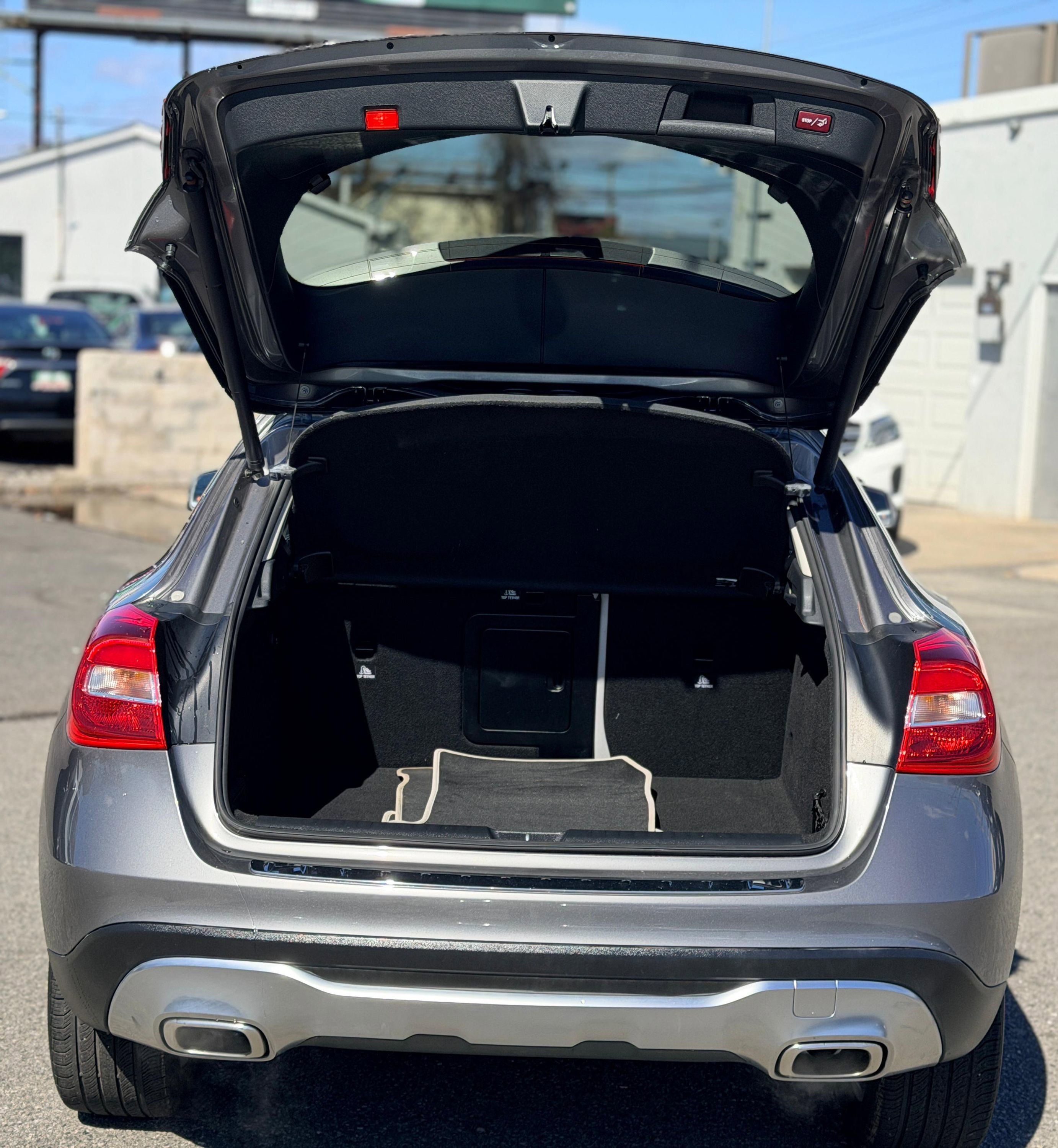 Used 2019 Mercedes-Benz GLA 250 4MATIC image 12