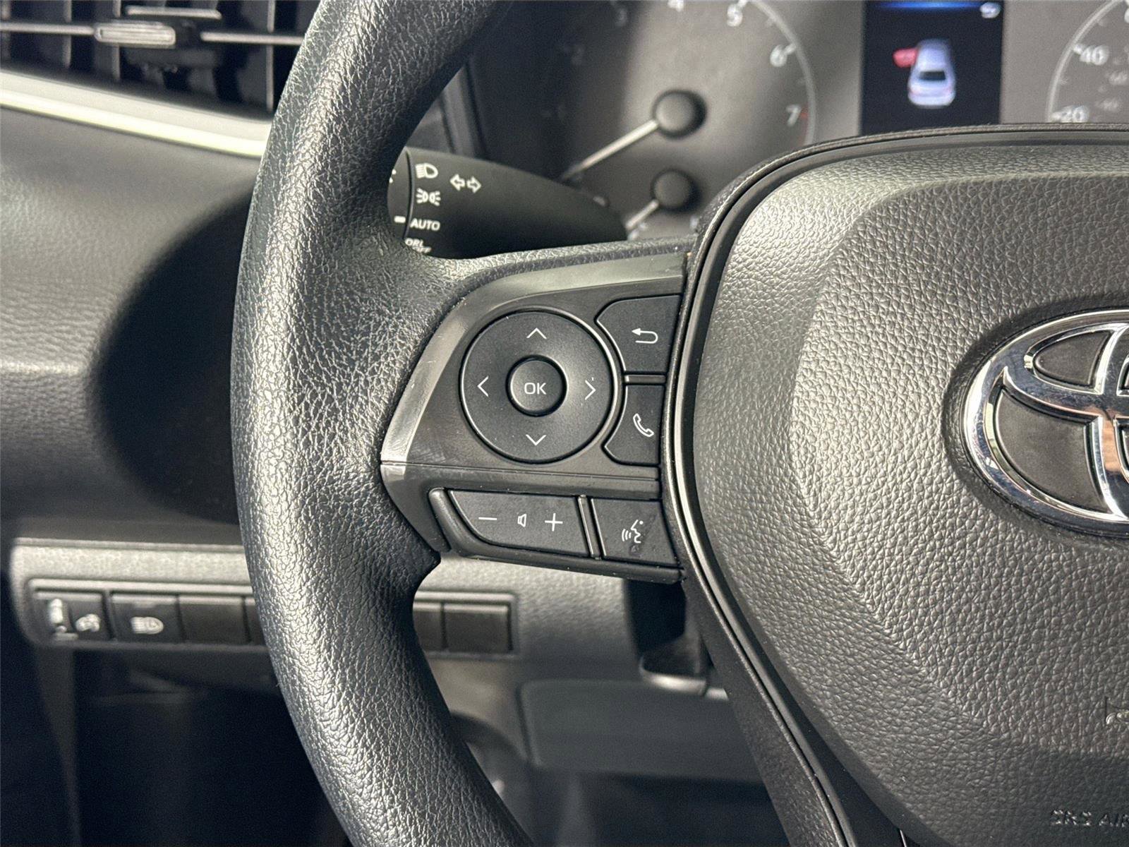 Certified 2025 Toyota Corolla LE image 17