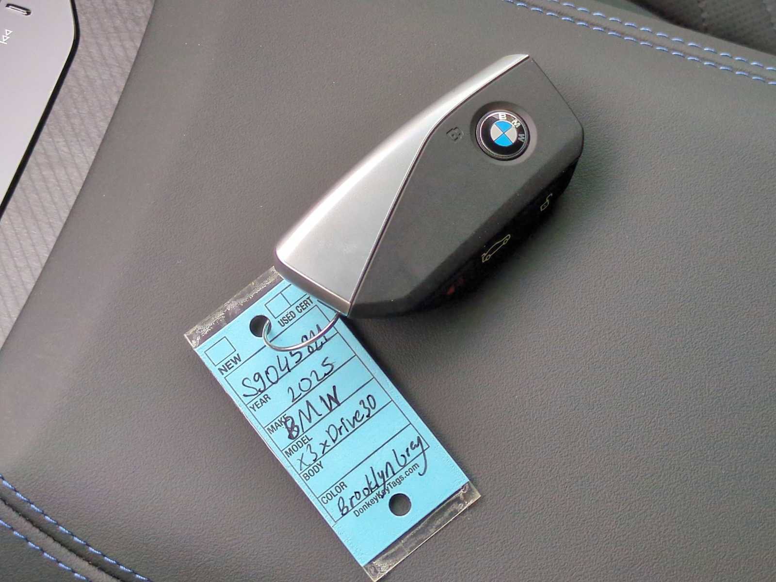 Used 2025 BMW X3 xDrive30i w/ Premium Package image 38