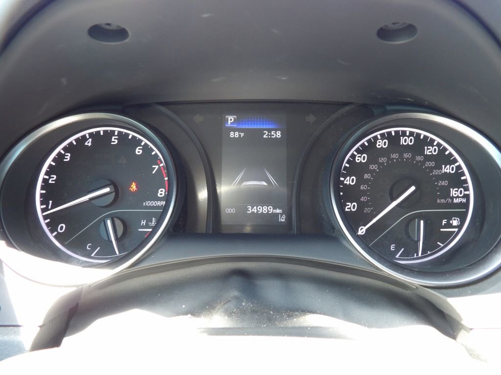 Used 2023 Toyota Camry SE FWD image 16
