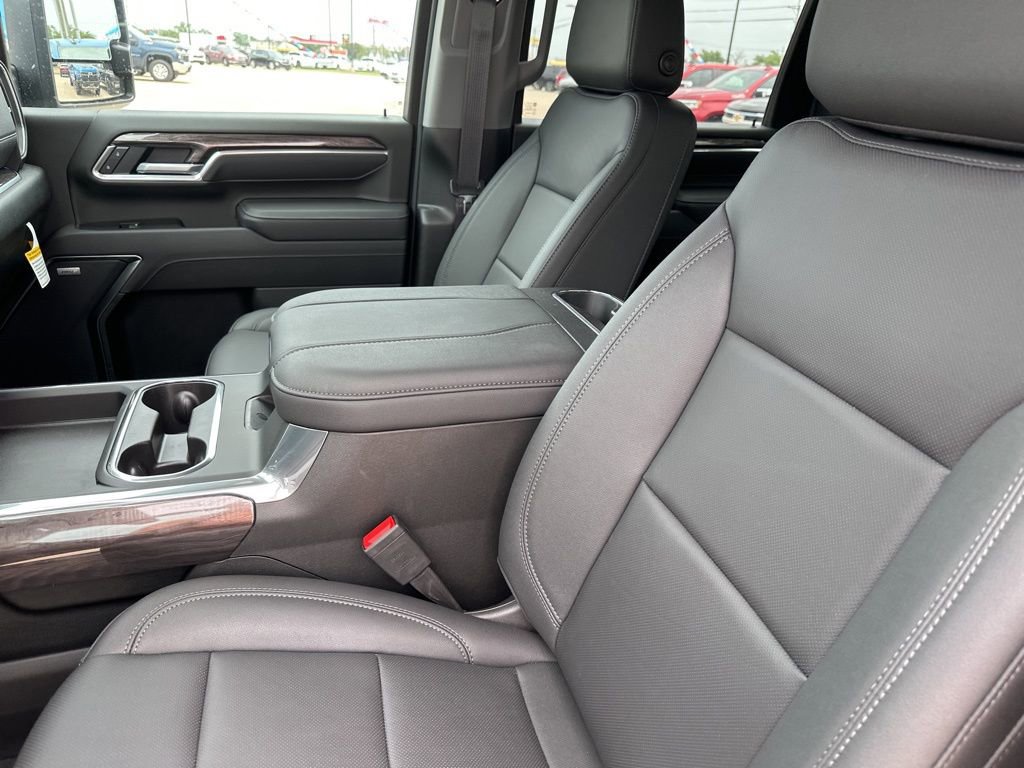 New 2025 Chevrolet Silverado 2500 LTZ w/ LTZ Plus Package image 2