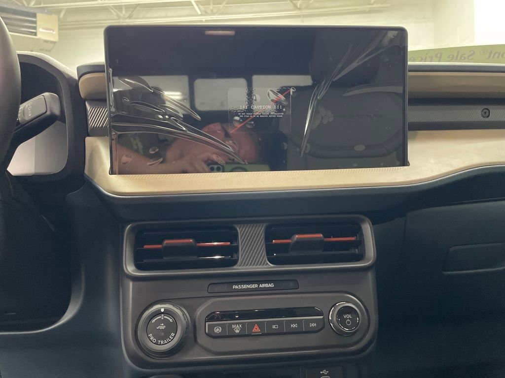 New 2025 Ford Maverick Lariat w/ 4K Tow Package image 21