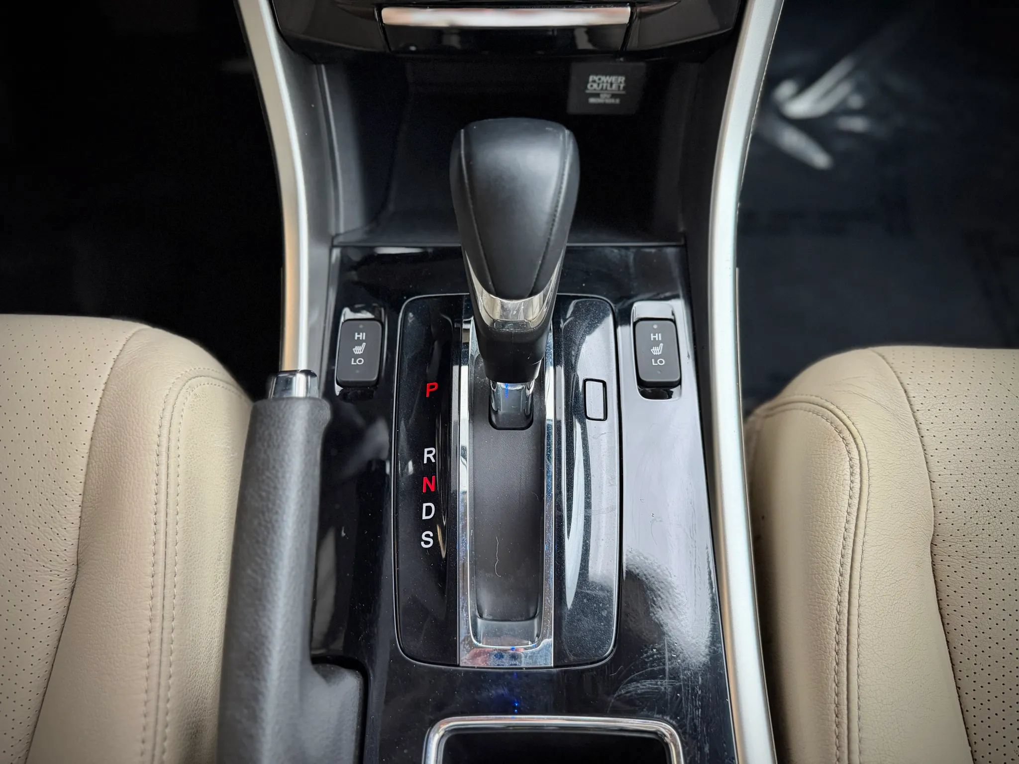 Used 2016 Honda Accord Touring image 15