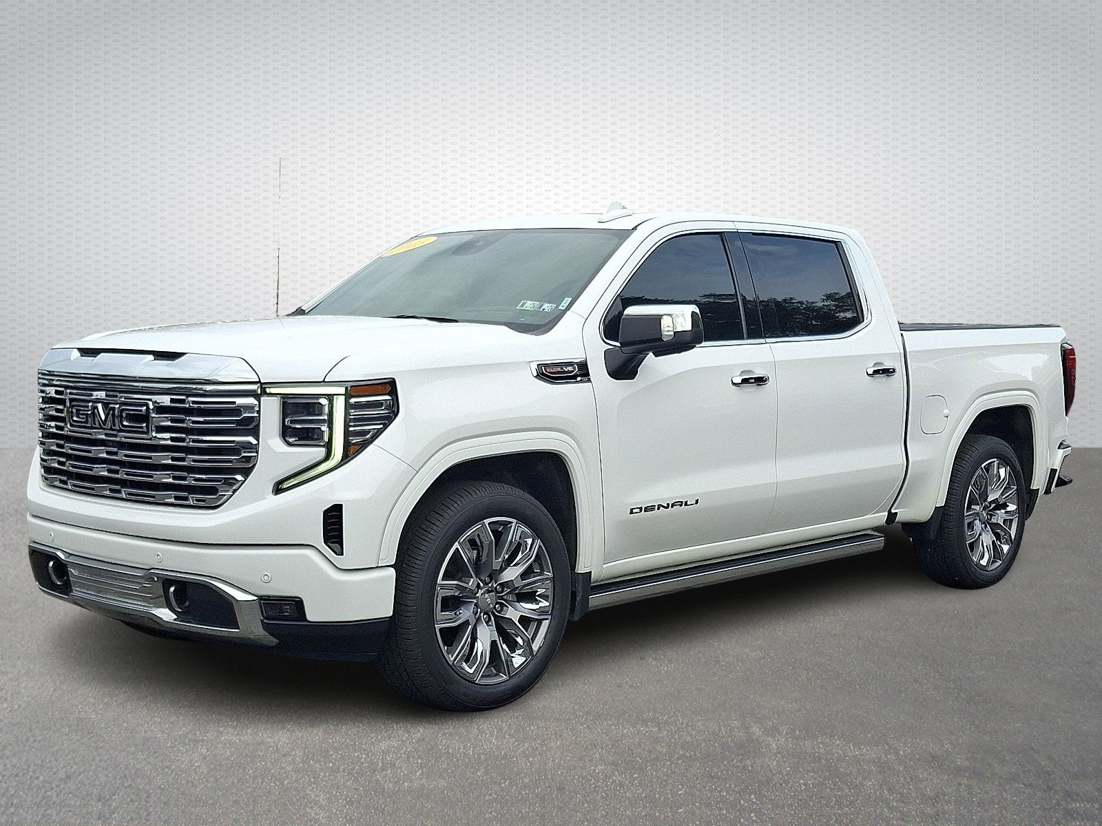 Used 2023 GMC Sierra 1500 Denali w/ Denali Reserve Package image 3