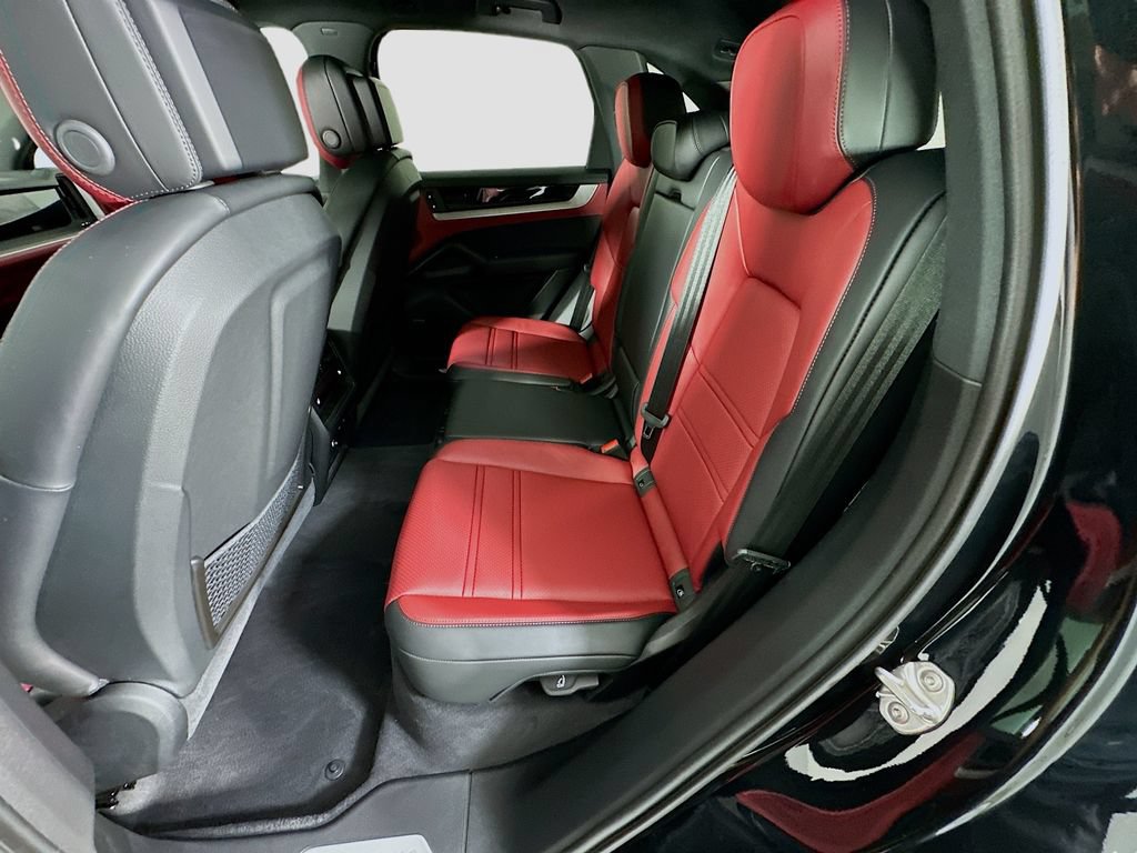 New 2026 Porsche Cayenne AWD/4WD image 24