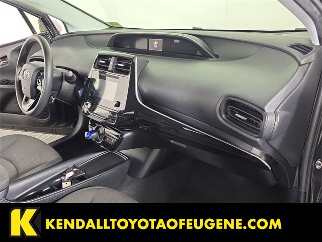 Used 2019 Toyota Prius L Eco image 16