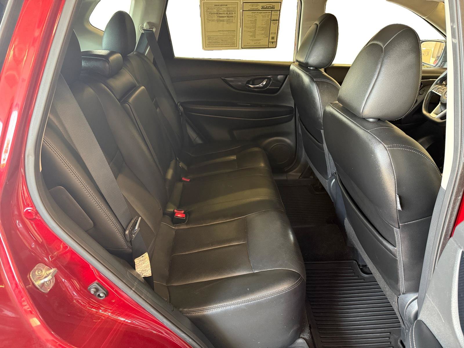 Used 2018 Nissan Rogue SL FWD image 23