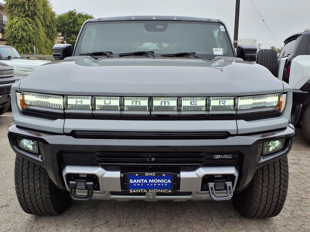 New 2026 GMC Hummer EV SUV image 2