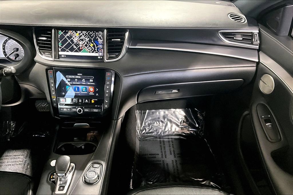 Certified 2023 INFINITI QX55 Essential image 26