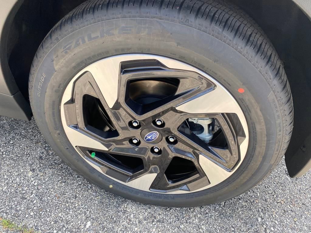 New 2025 Subaru Crosstrek 2.5i Limited image 15