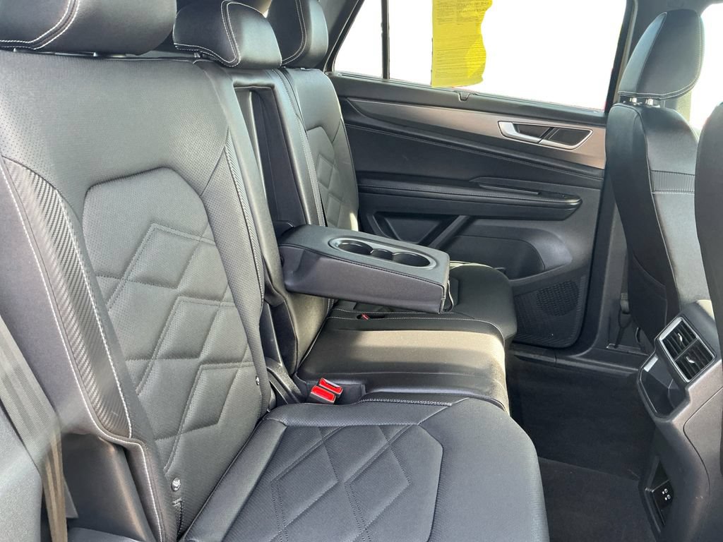 Used 2026 Volkswagen Atlas Cross Sport SE AWD/4WD image 21
