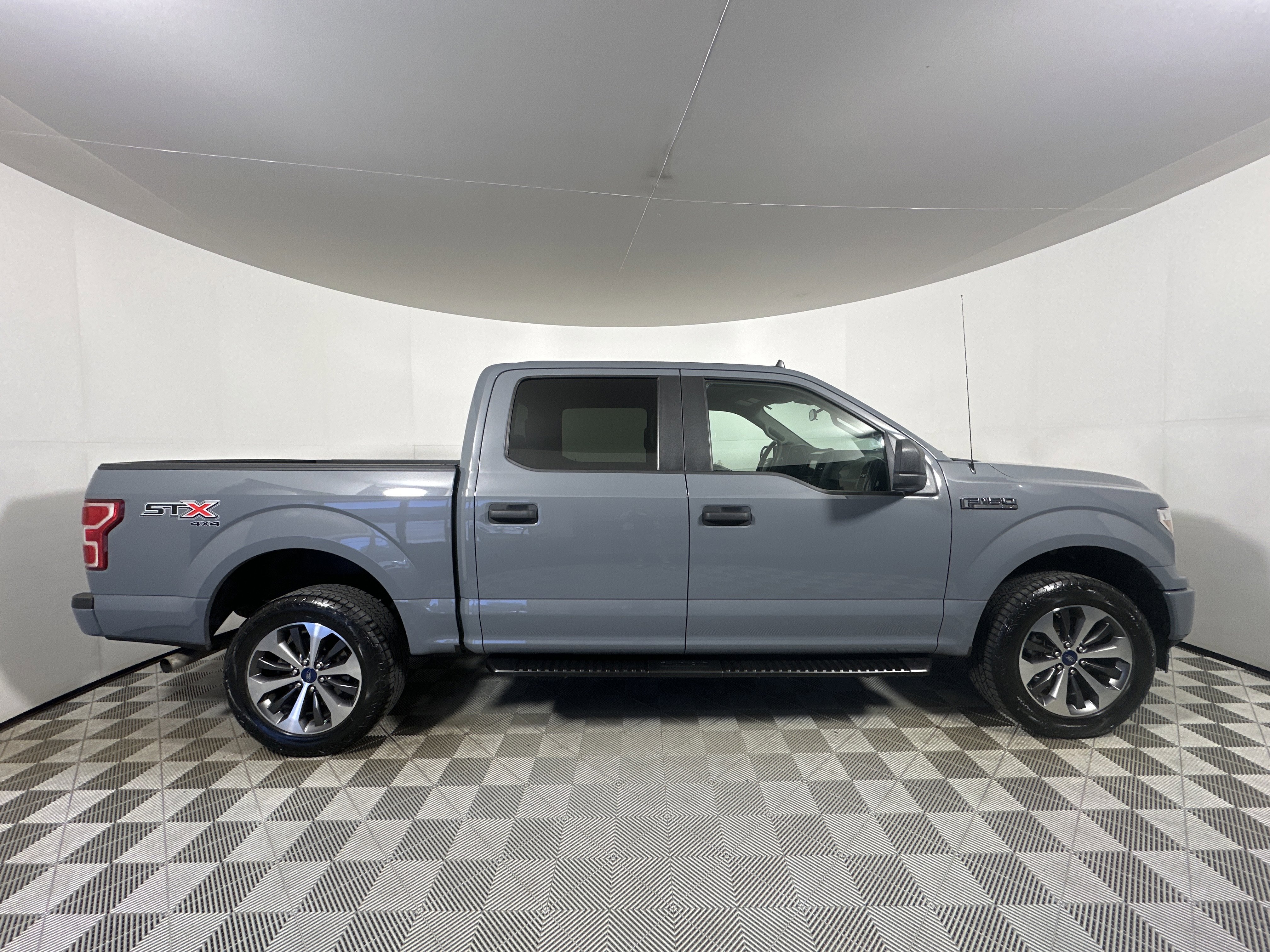 Used 2020 Ford F150 XL w/ Equipment Group 101A Mid AWD/4WD image 8