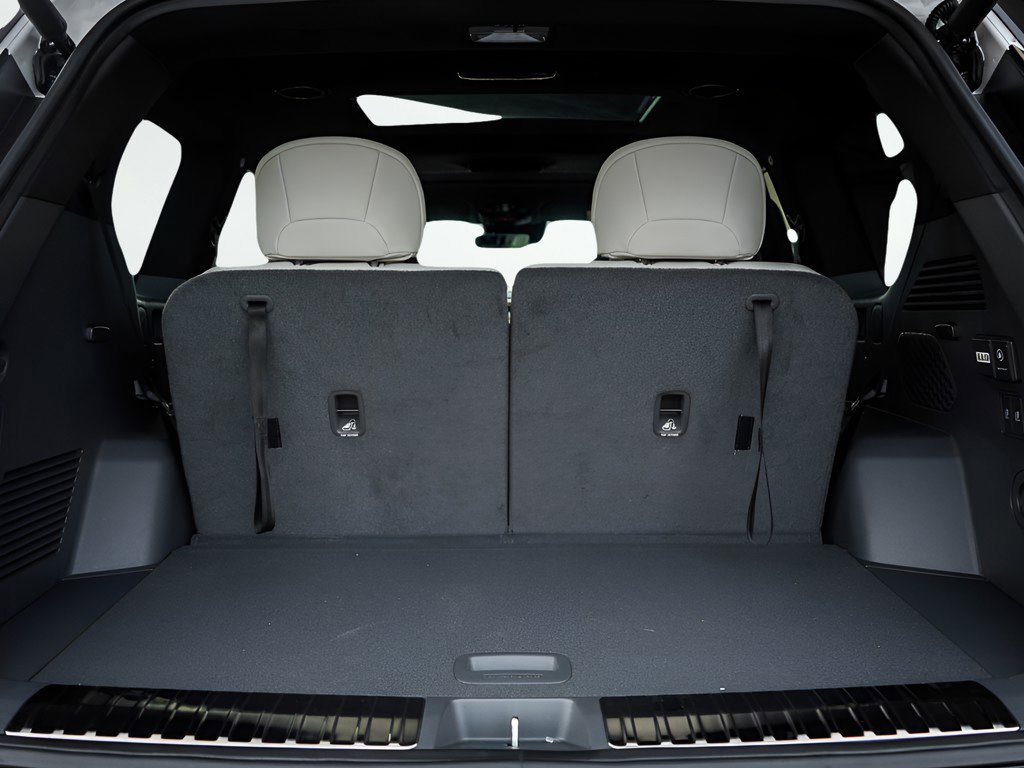 New 2026 Kia EV9 GT-Line image 8