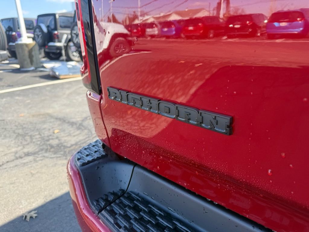 New 2026 RAM 1500 4x4 Crew Cab image 30