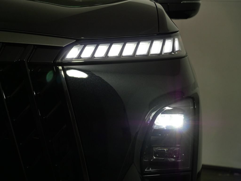 New 2026 INFINITI QX80 4WD image 8