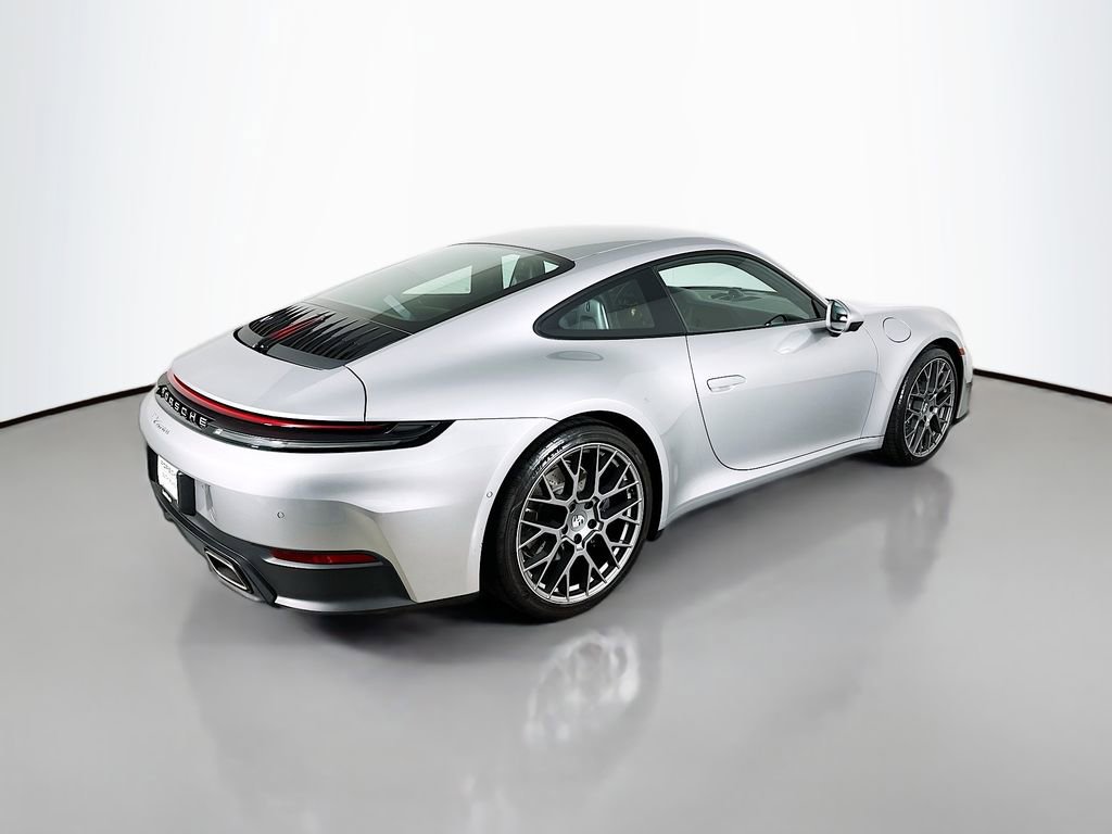Used 2026 Porsche 911 Carrera RWD image 9