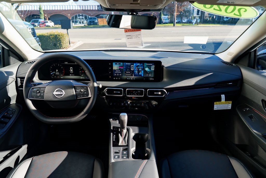 New 2026 Nissan Sentra SR w/ SR Premium Package image 9