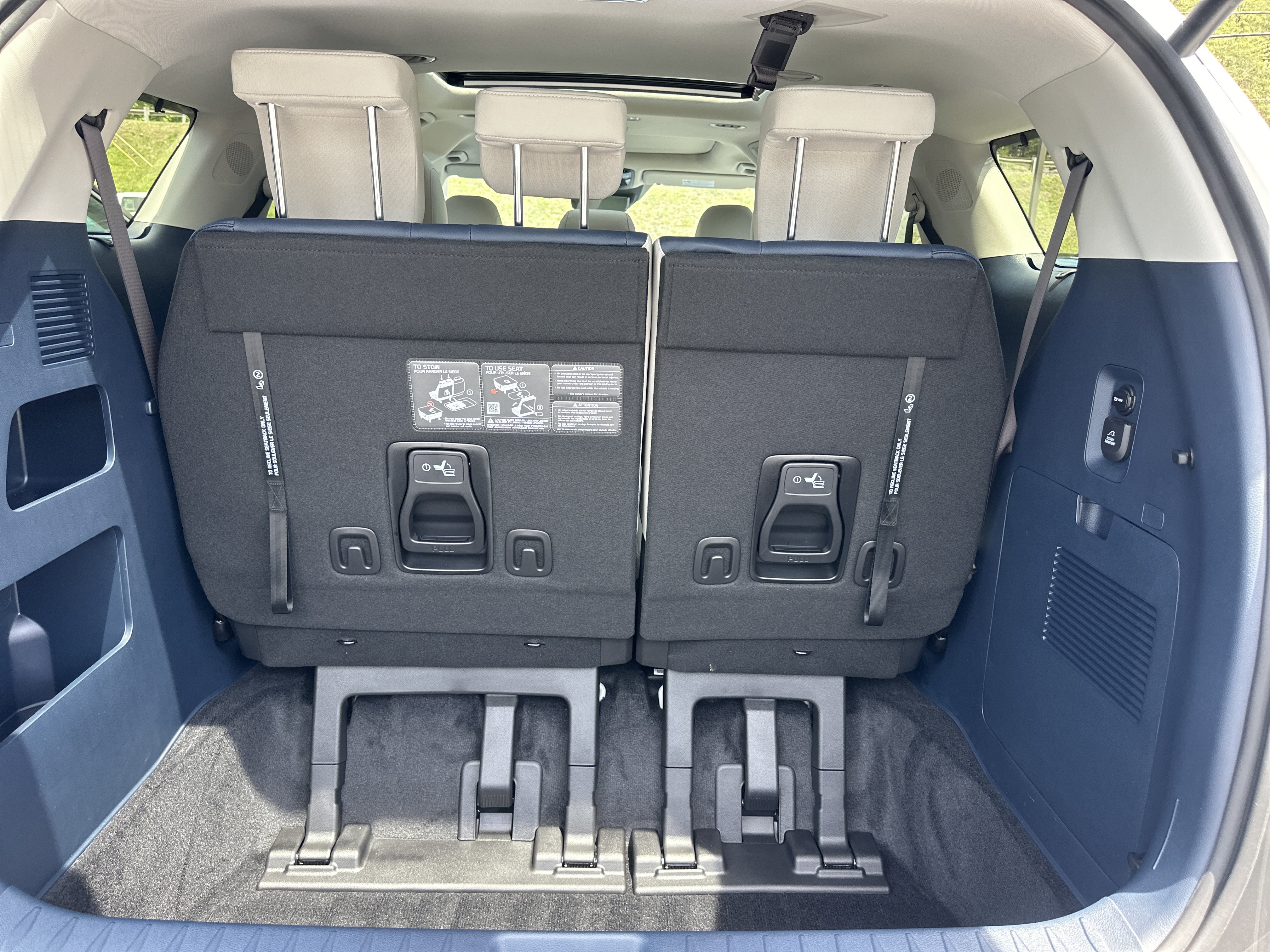 New 2026 Kia Carnival SX Prestige FWD image 4