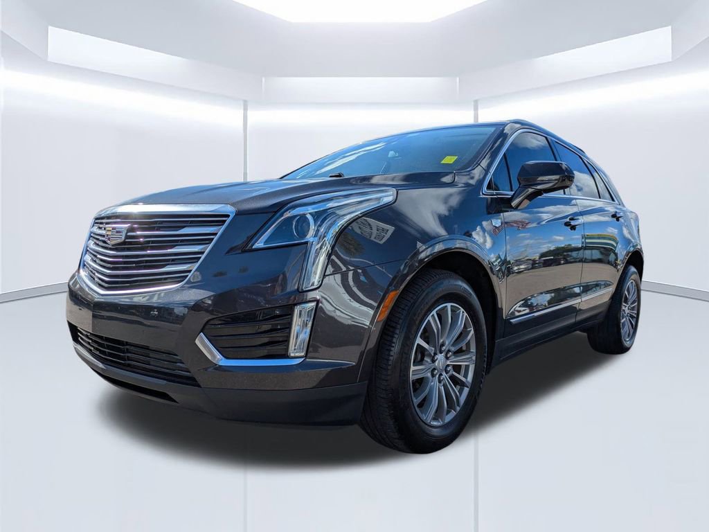 Used 2017 Cadillac XT5 Luxury w/ Driver Awareness Package image 8