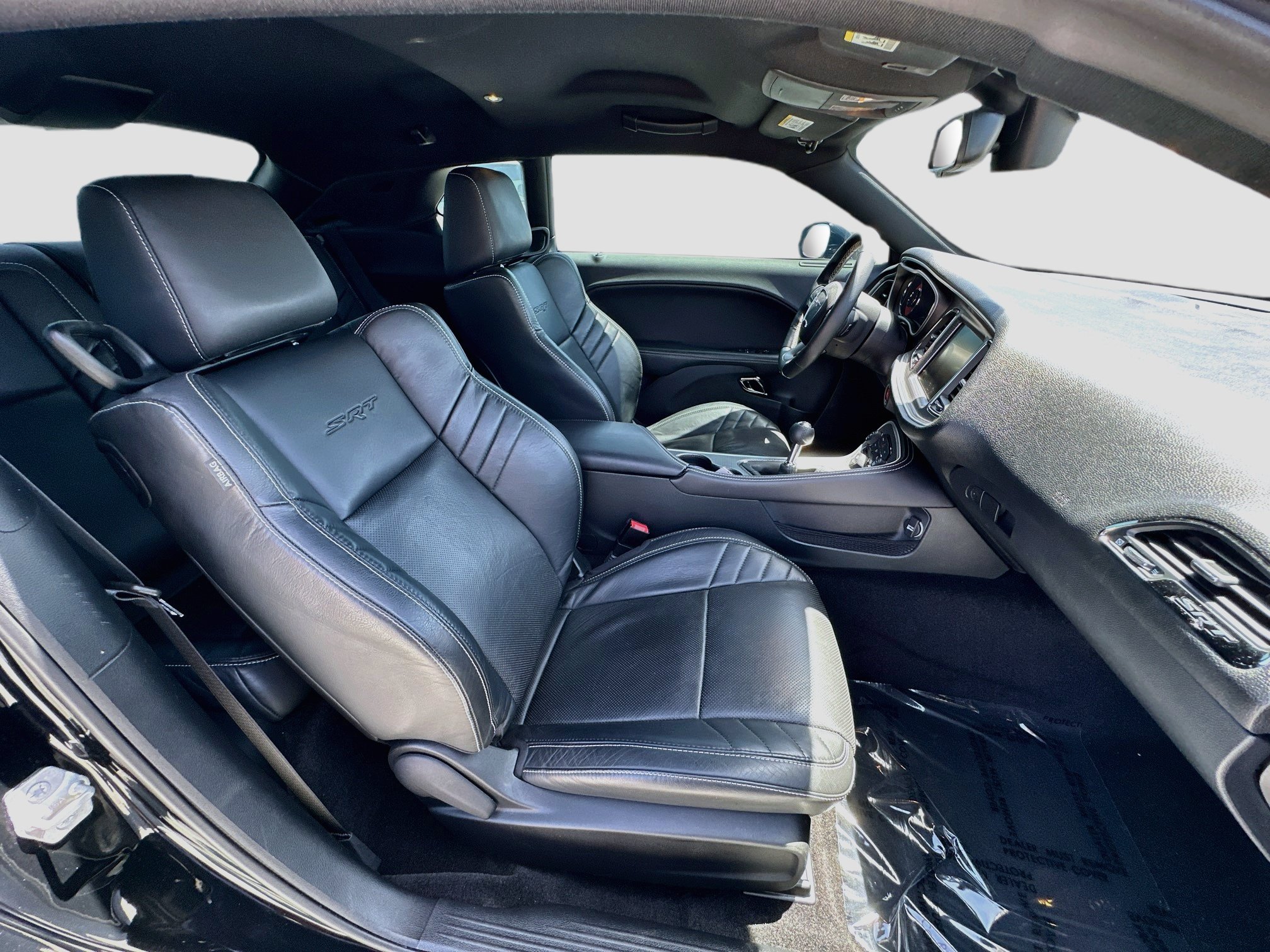 Used 2015 Dodge Challenger SRT Hellcat RWD image 29