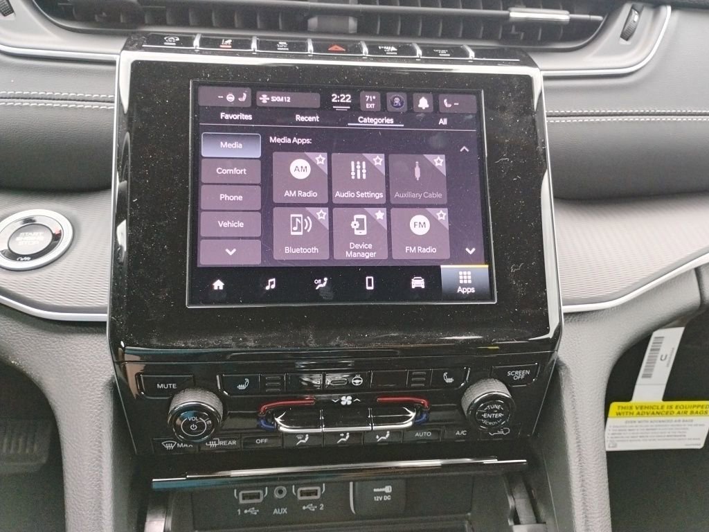 New 2026 Jeep Grand Cherokee Laredo image 33