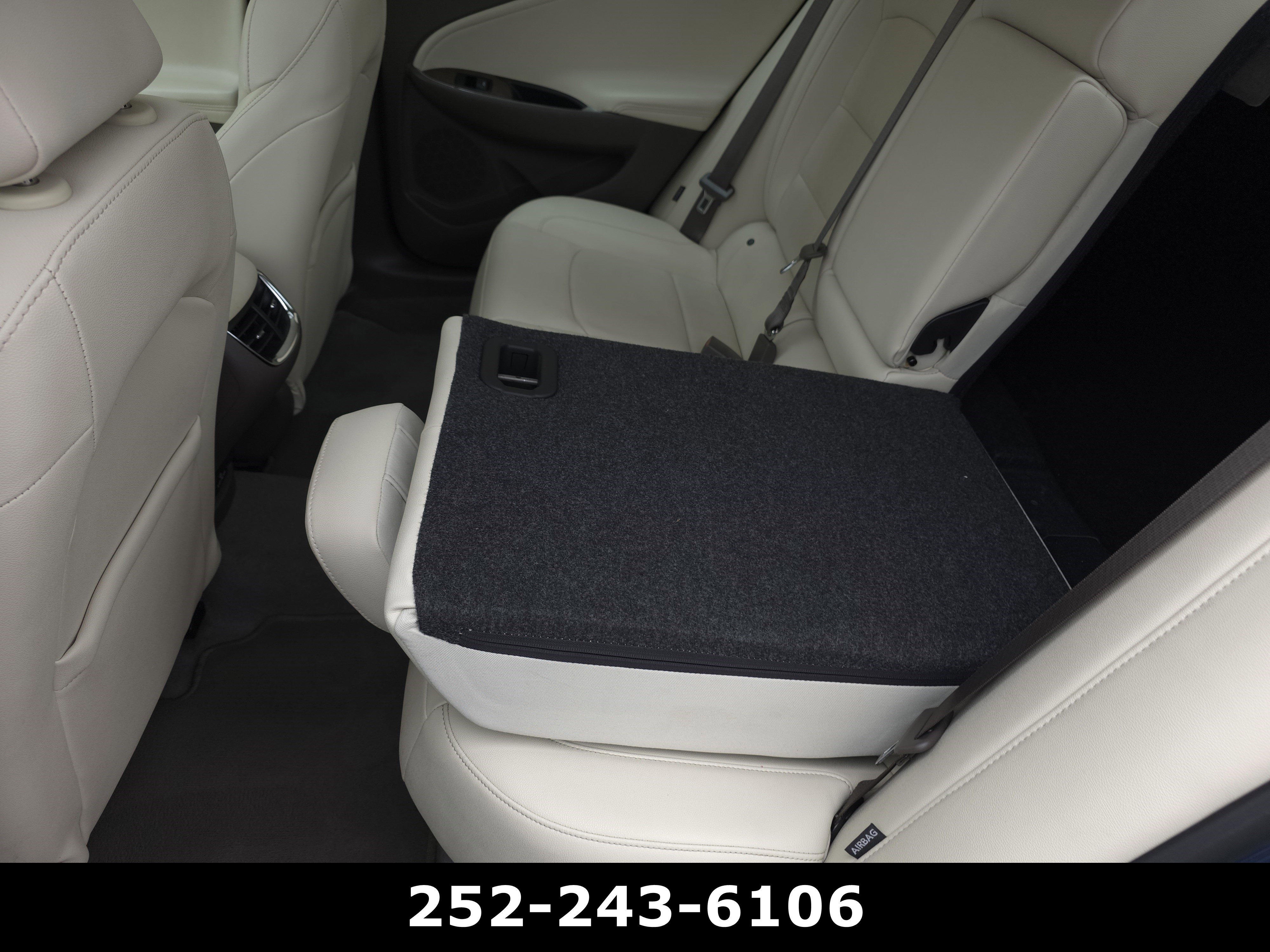 Used 2024 Chevrolet Malibu LT FWD image 30