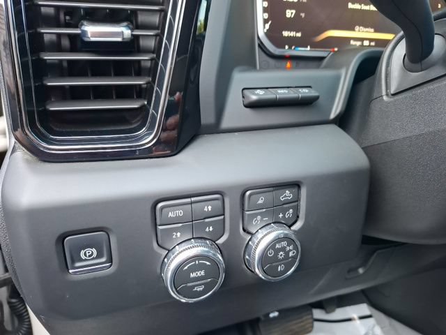 Used 2026 GMC Sierra 2500 AT4X AWD/4WD image 17