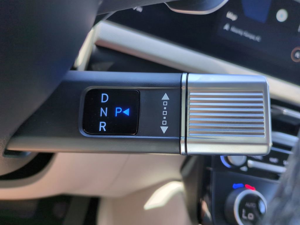 New 2026 Hyundai Tucson Limited image 22