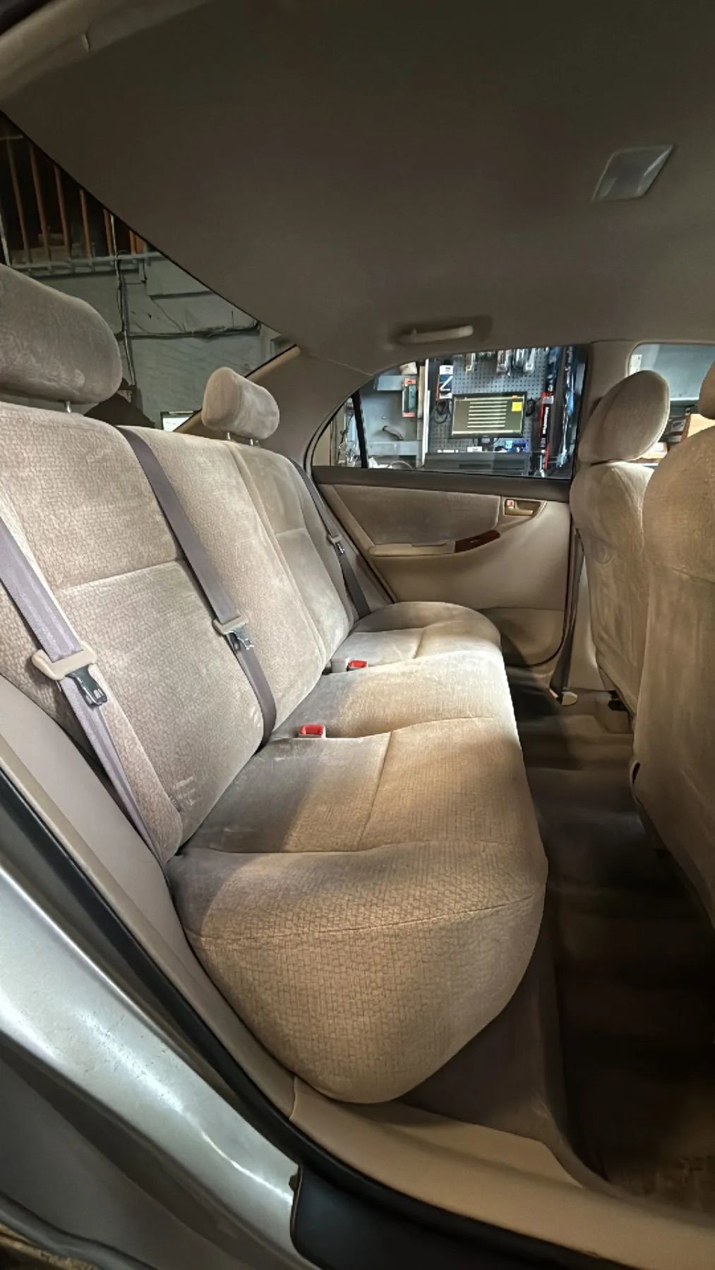 Used 2004 Toyota Corolla LE image 11