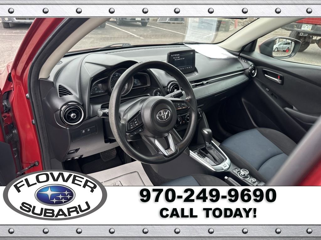 Used 2019 Toyota Yaris LE image 22