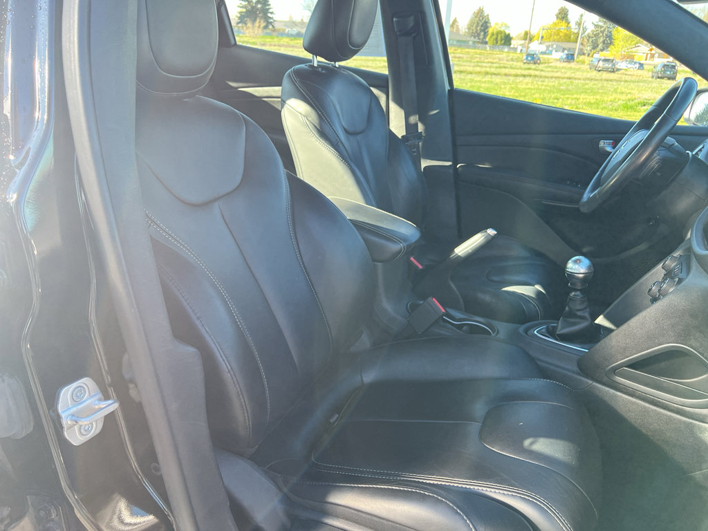 Used 2013 Dodge Dart Limited w/ Technology Group image 28