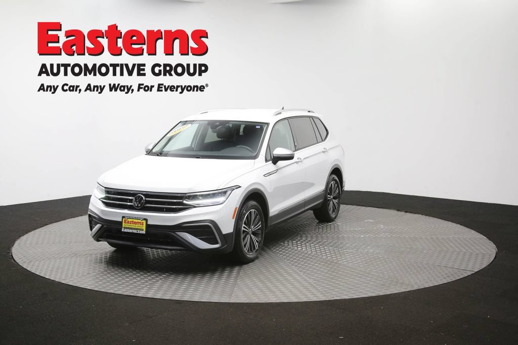 Used 2024 Volkswagen Tiguan Wolfsburg Edition FWD image 54