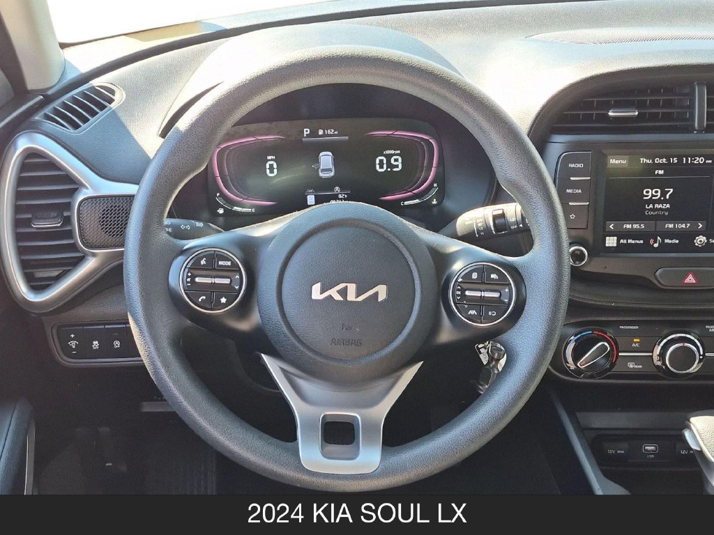 Used 2024 Kia Soul LX w/ LX Technology Package FWD image 12