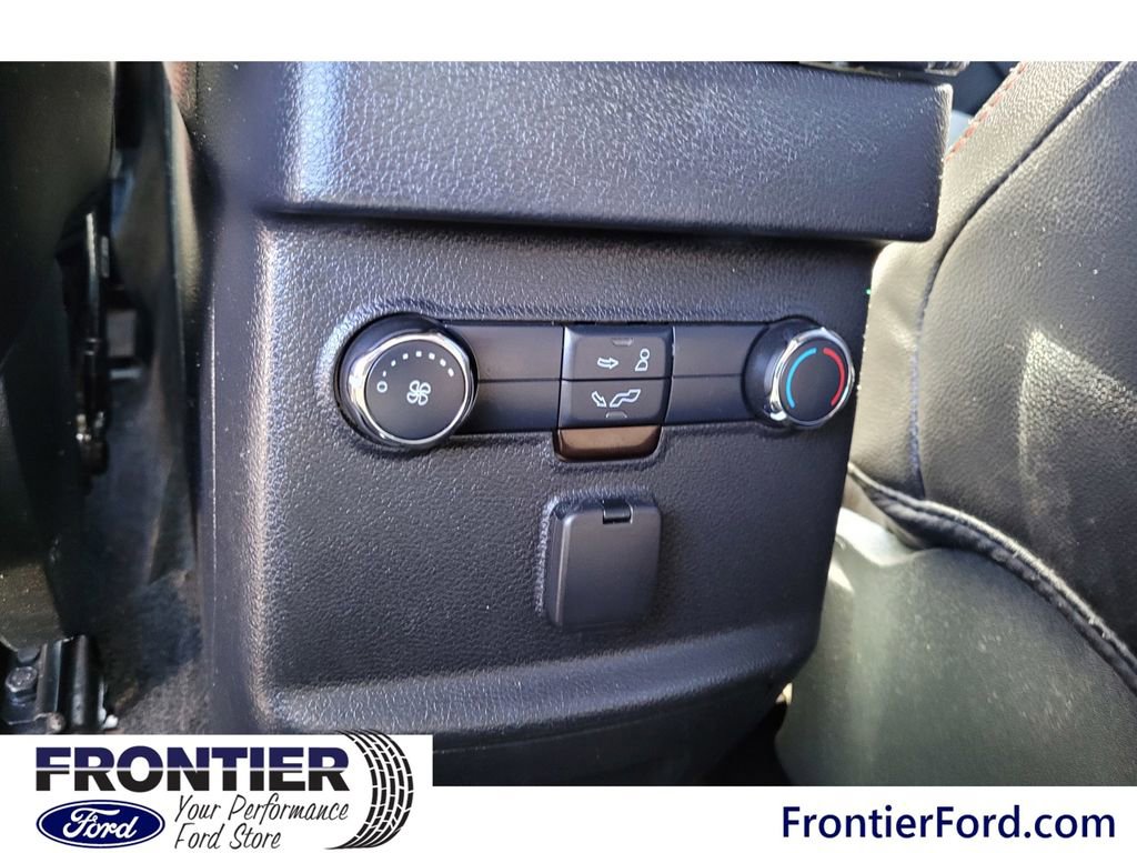 Used 2018 Ford Explorer XLT w/ Equipment Group 202A image 14