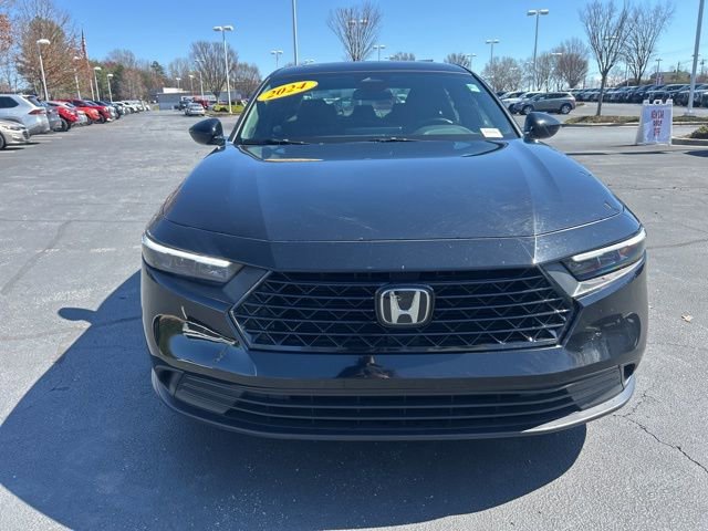 Used 2024 Honda Accord Sport image 2